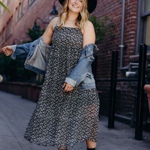 Carly Jean Willow Dress